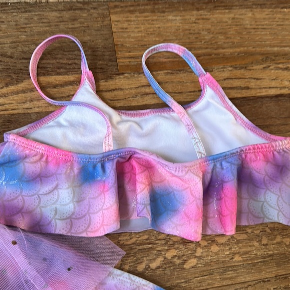 Girls swimsuit bundle size 8 - Picture 3 of 7